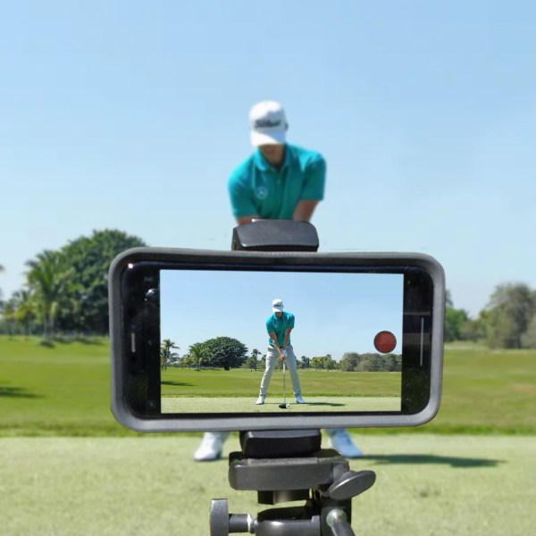 recording a golf swing using video camera